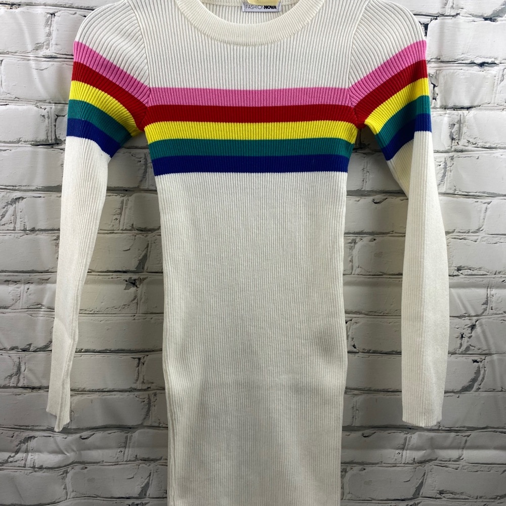 Fashion Nova knit stretch sweater dress - Picture 1 of 5
